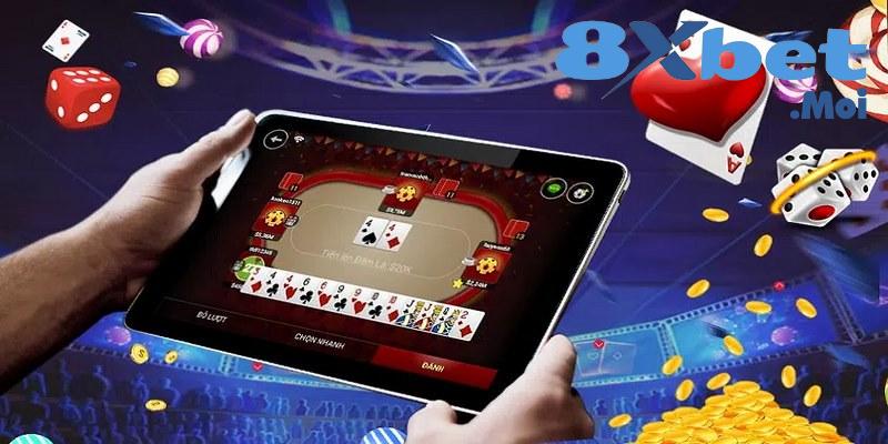 Tìm hiểu cơ bản về chuyên mục giải trí game bài 8XBET là gì